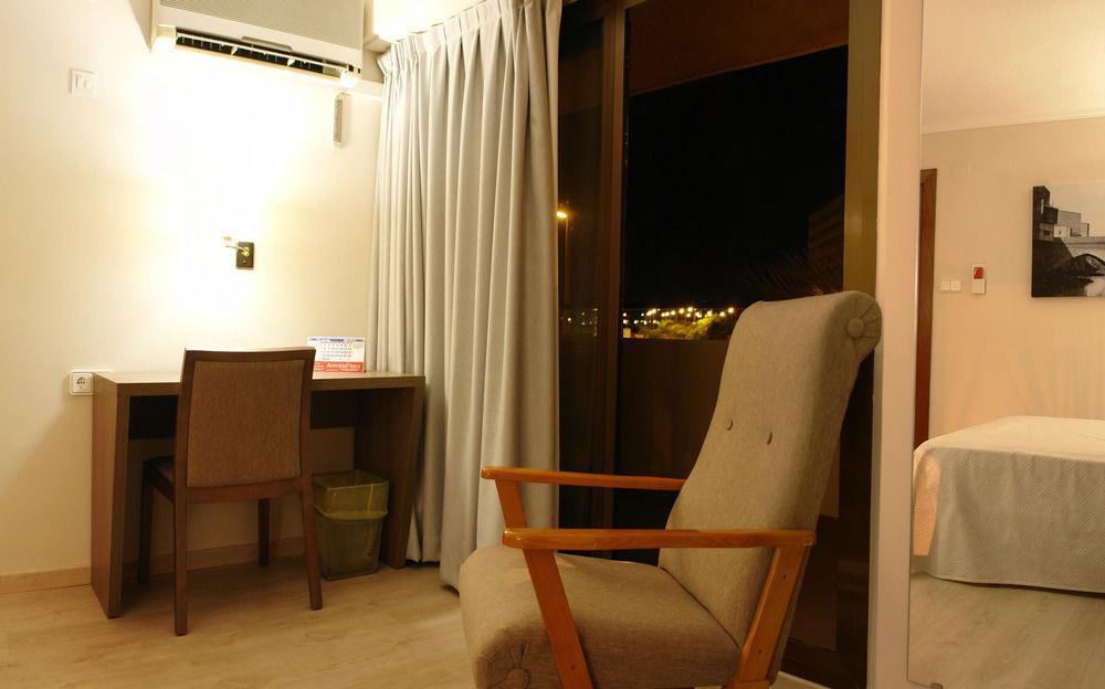 Hotel Avenida Plaza Alzira Exterior photo
